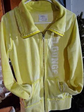 BKE Lounge Womans S Yellow Zip-Up Lounge "1967"